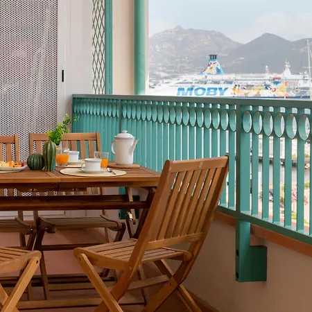 Apartamento Blue Penthouse Olbia