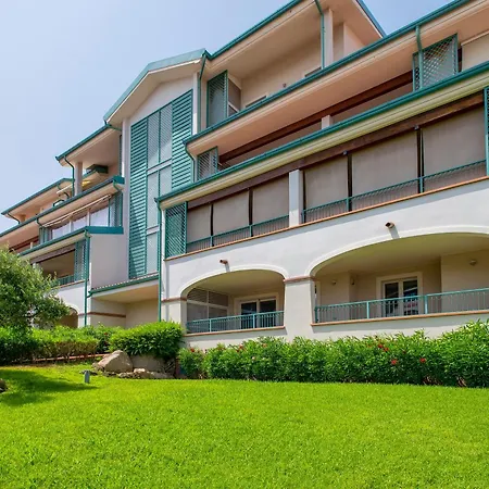 Blue Penthouse * אולביה